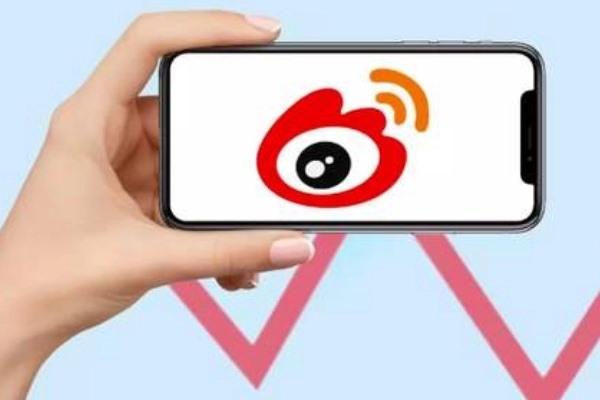 一个iphone 手机可以同时登陆两个新浪微博帐户吗?